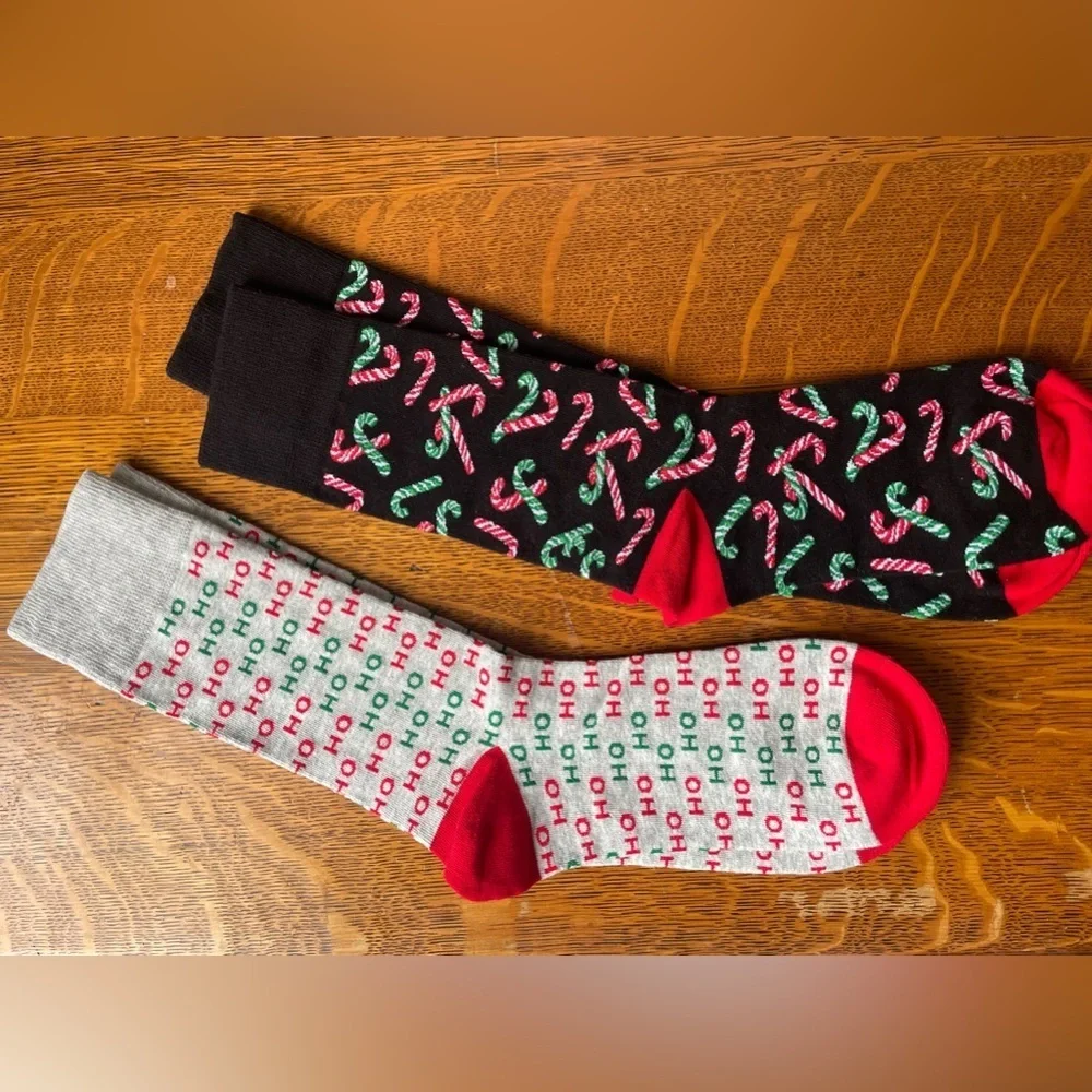 Two Pair Christmas Holiday Socks Gray Black Green Red Tall Socks Crew Socks NWOT